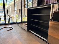 Combinatie van kavels 1 t/m 6 (next125 showroomkeuken met miele apparatuur) - afbeelding 16 van  51