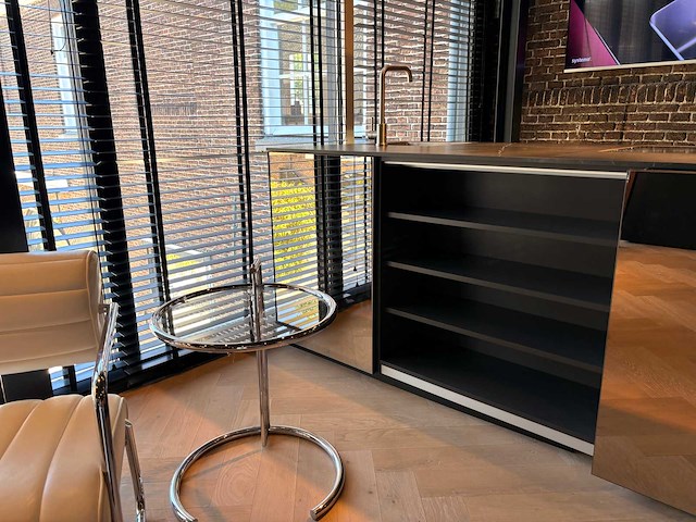 Combinatie van kavels 1 t/m 6 (next125 showroomkeuken met miele apparatuur) - afbeelding 17 van  51