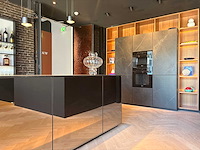 Combinatie van kavels 1 t/m 6 (next125 showroomkeuken met miele apparatuur) - afbeelding 43 van  51