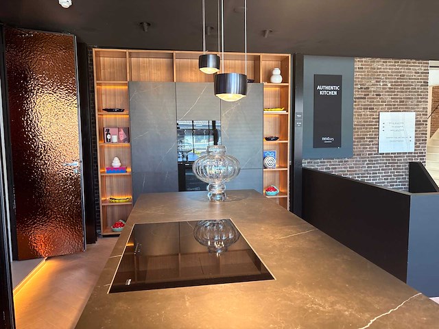 Combinatie van kavels 1 t/m 6 (next125 showroomkeuken met miele apparatuur) - afbeelding 39 van  39