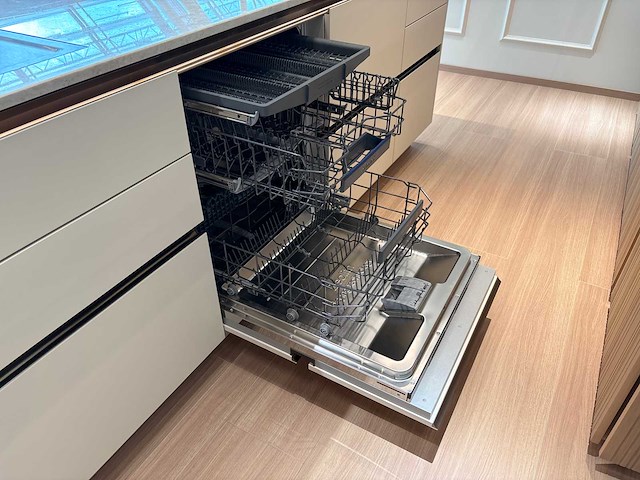 Combinatie van kavels 1 t/m 6 (pronorm i-luminate beurskeuken met bora apparatuur) - afbeelding 30 van  42