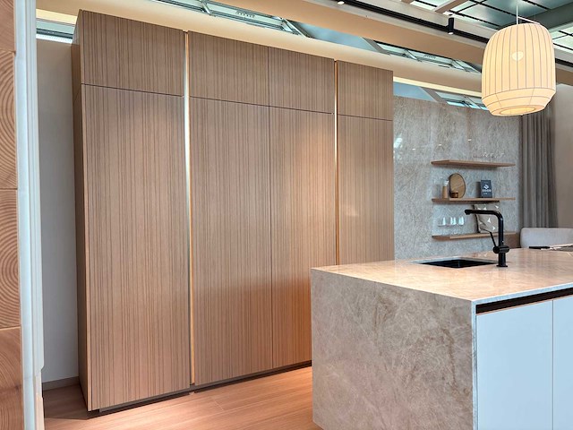 Combinatie van kavels 1 t/m 6 (pronorm i-luminate beurskeuken met bora apparatuur) - afbeelding 5 van  42