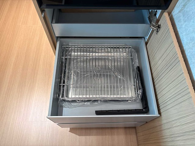 Combinatie van kavels 1 t/m 6 (pronorm i-luminate beurskeuken met bora apparatuur) - afbeelding 22 van  42