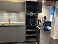 Combinatie van kavels 1 t/m 6 (schüller keuken met miele apparatuur) - afbeelding 7 van  20