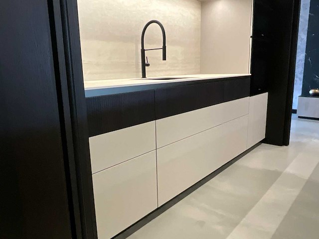 Combinatie van kavels 1 t/m 7 (stosa showroomkeuken met miele apparatuur) - afbeelding 35 van  36