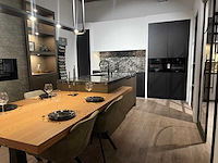 Combinatie van kavels 1 t/m 8 (das showroomkeuken met miele apparatuur) - afbeelding 26 van  40