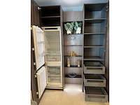 Combinatie van kavels 1 t/m 8 (dibiesse showroomkeuken met miele apparatuur) - afbeelding 2 van  54