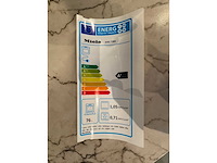 Combinatie van kavels 1 t/m 8 (dibiesse showroomkeuken met miele apparatuur) - afbeelding 13 van  54