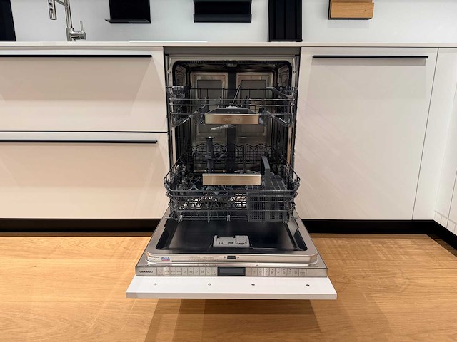 Combinatie van kavels 1 t/m 9 (next125 beurskeuken met gaggenau apparatuur) - afbeelding 36 van  98