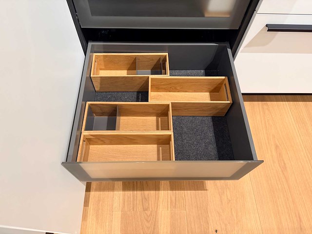 Combinatie van kavels 1 t/m 9 (next125 beurskeuken met gaggenau apparatuur) - afbeelding 47 van  98