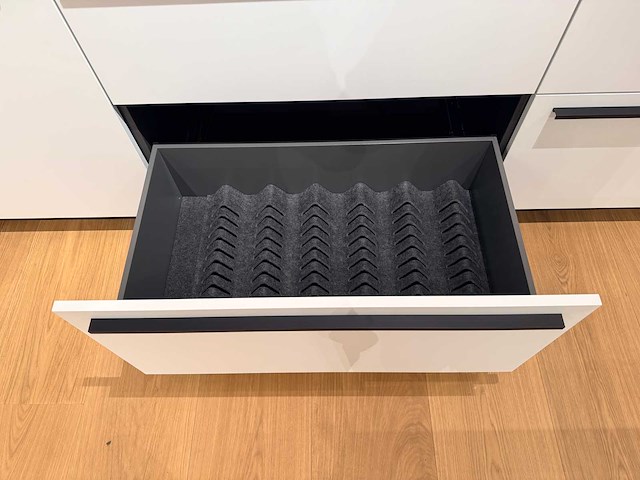 Combinatie van kavels 1 t/m 9 (next125 beurskeuken met gaggenau apparatuur) - afbeelding 50 van  98