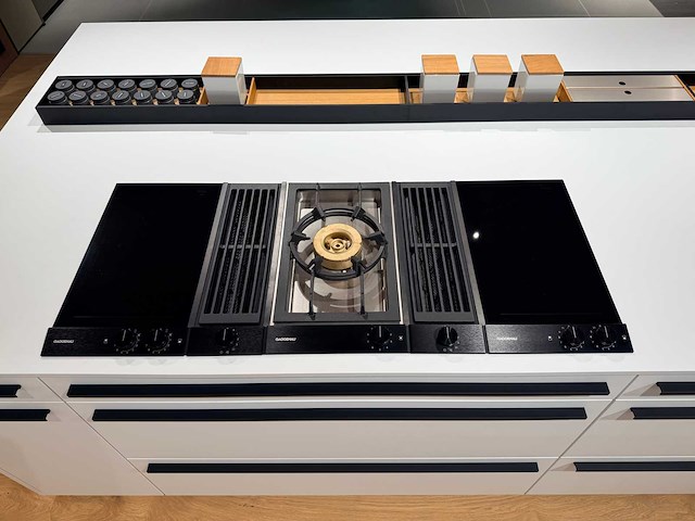 Combinatie van kavels 1 t/m 9 (next125 beurskeuken met gaggenau apparatuur) - afbeelding 73 van  98