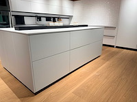 Combinatie van kavels 1 t/m 9 (next125 beurskeuken met gaggenau apparatuur) - afbeelding 85 van  98