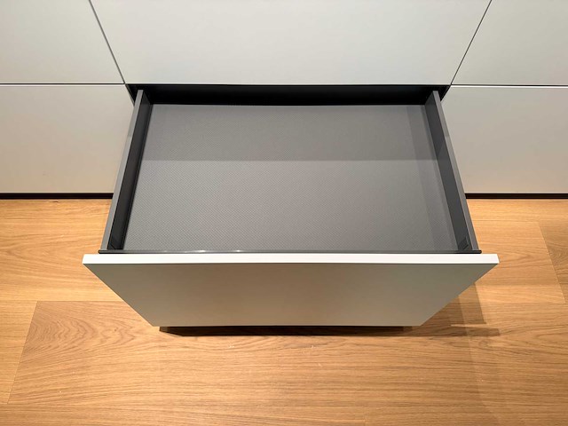 Combinatie van kavels 1 t/m 9 (next125 beurskeuken met gaggenau apparatuur) - afbeelding 90 van  98