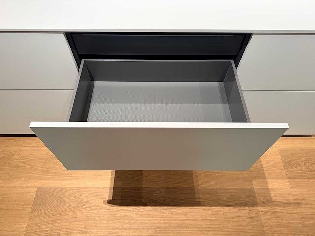 Combinatie van kavels 1 t/m 9 (next125 beurskeuken met gaggenau apparatuur) - afbeelding 91 van  98