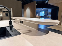 Combinatie van kavels 1 t/m 9 (schüller beurskeuken met gaggenau wijnklimaatkast en bosch apparatuur) - afbeelding 75 van  84