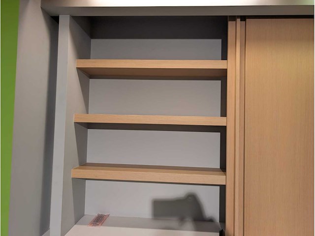 Combinatie van kavels 10 t/m 19 (showroomkeuken met hoogwaardige apparatuur) - afbeelding 26 van  58