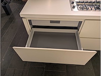 Combinatie van kavels 10 t/m 19 (showroomkeuken met hoogwaardige apparatuur) - afbeelding 56 van  58