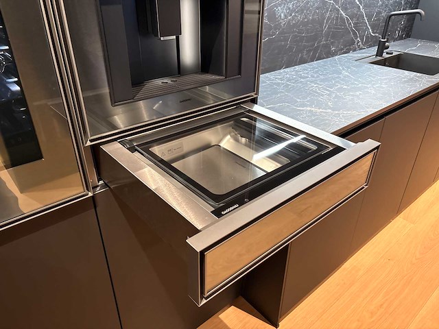 Combinatie van kavels 11 t/m 17 (next125 beurskeuken met gaggenau apparatuur) - afbeelding 1 van  23