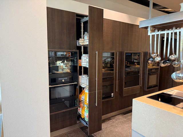 Combinatie van kavels 15 t/m 23 (kookstudio met diverse apparaten) - afbeelding 74 van  82