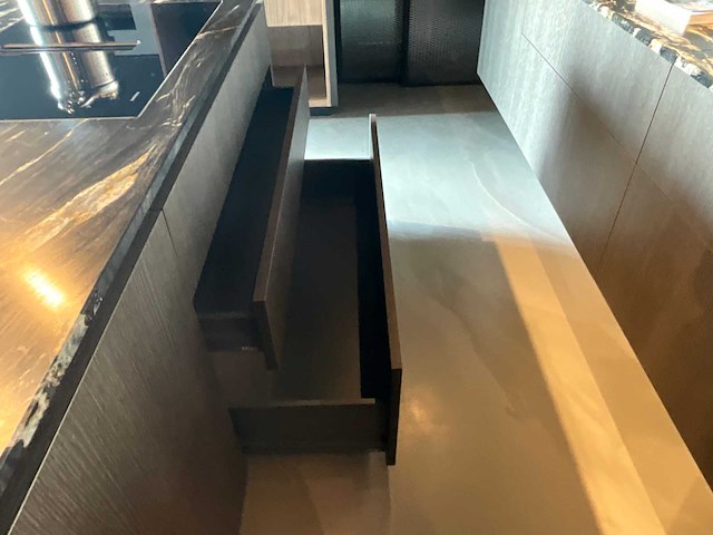Combinatie van kavels 19 t/m 23 (stosa showroomkeuken met gaggenau apparatuur) - afbeelding 3 van  26
