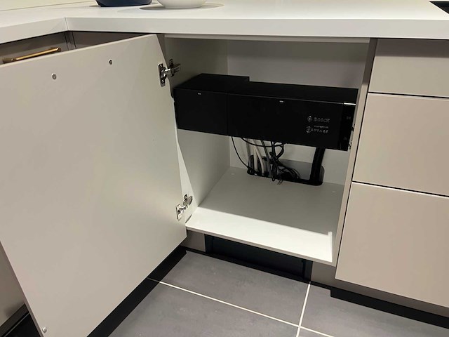 Combinatie van kavels 19 t/m 28 (pronorm beurskeuken met gaggenau apparatuur) - afbeelding 6 van  66