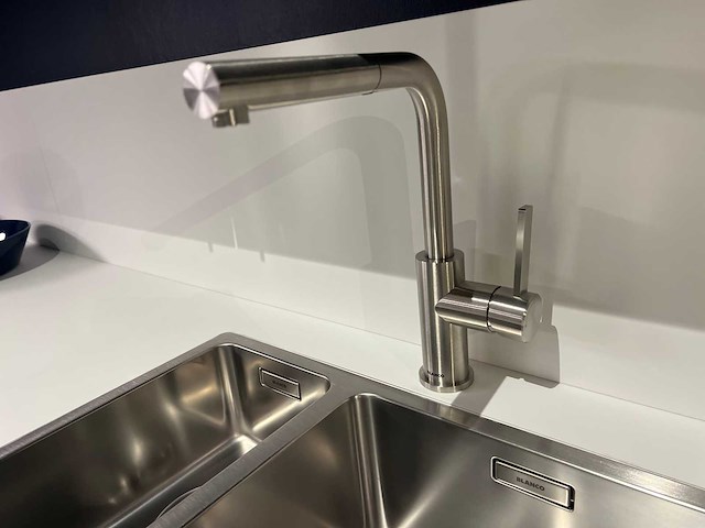 Combinatie van kavels 19 t/m 28 (pronorm beurskeuken met gaggenau apparatuur) - afbeelding 11 van  66