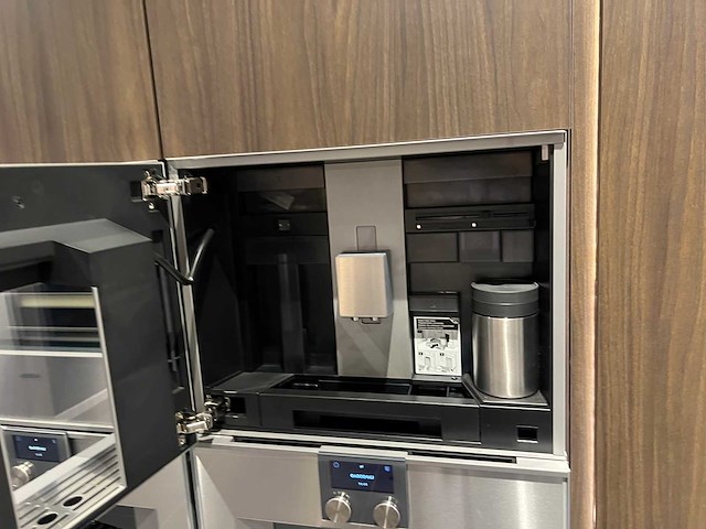 Combinatie van kavels 19 t/m 28 (pronorm beurskeuken met gaggenau apparatuur) - afbeelding 53 van  66