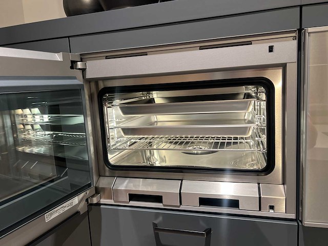Combinatie van kavels 30 t/m 37 (pronorm beurskeuken met gaggenau apparatuur) - afbeelding 15 van  35