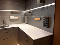 Combinatie van kavels 32 t/m 37 (next125 beurskeuken met gaggenau apparatuur) - afbeelding 16 van  18