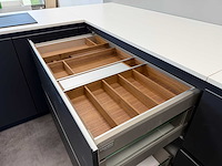 Combinatie van kavels 34 t/m 43 (pronorm showroomkeuken met siemens apparatuur) - afbeelding 6 van  52