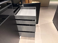 Combinatie van kavels 39 t/m 46 (next125 beurskeuken met miele apparatuur) - afbeelding 35 van  42