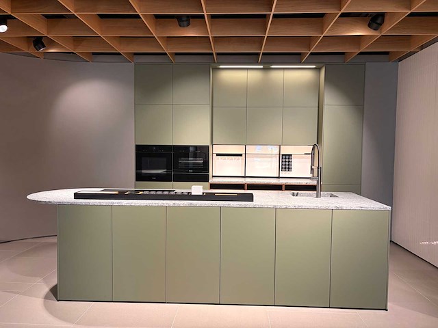 Combinatie van kavels 48 t/m 54 (next125 beurskeuken met bora professional en miele apparatuur) - afbeelding 8 van  31