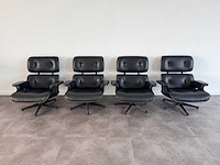 Combinatie van kavels 50 t/m 54 (4 vitra eames loungestoelen)