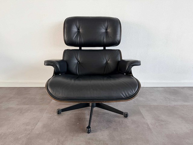 Combinatie van kavels 50 t/m 54 (4 vitra eames loungestoelen) - afbeelding 8 van  9