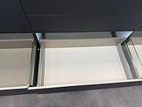 Combinatie van kavels 6 t/m 14 (pronorm showroomkeuken met siemens apparatuur) - afbeelding 20 van  39