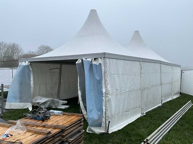 Combinatie van kavels 6 t/m 8 (4x pagodetent en transportbak) - afbeelding 3 van  3