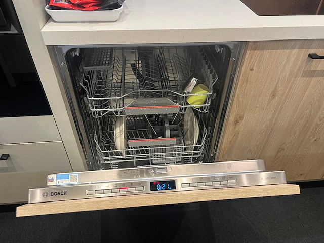 Combinatie van kavels 8 t/m 14 (keller showroomkeuken met bora apparatuur) - afbeelding 41 van  61