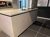 Combinatie van kavels 9 t/m 17 (pronorm beurskeuken met gaggenau apparatuur) - afbeelding 4 van  22