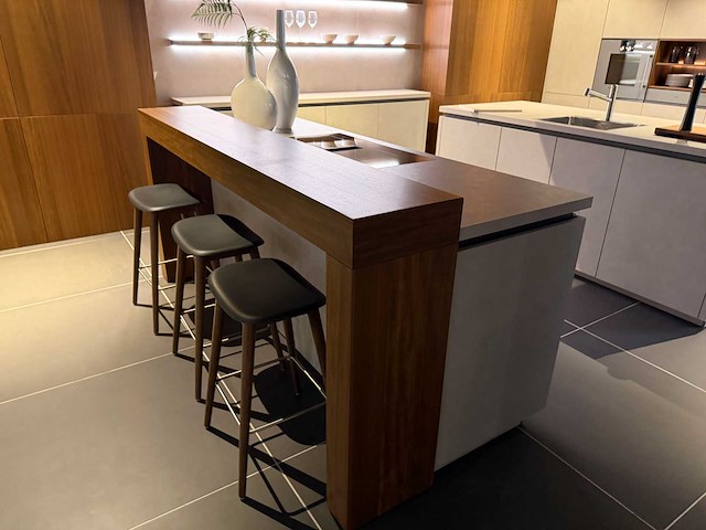 Combinatie van kavels 9 t/m 17 (pronorm beurskeuken met gaggenau apparatuur) - afbeelding 20 van  22