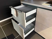 Combinatie van kavels 9 t/m 17 (pronorm beurskeuken met gaggenau apparatuur) - afbeelding 34 van  51