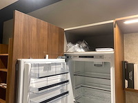 Combinatie van kavels 9 t/m 17 (stosa showroomkeuken met siemens studioline apparatuur) - afbeelding 4 van  43