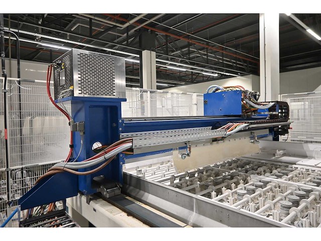 Combinatiekavel complete hegla / benteler glasbewerkingslijn met transportbanen en glaslaadsysteem, kavels 100-119 - afbeelding 31 van  221
