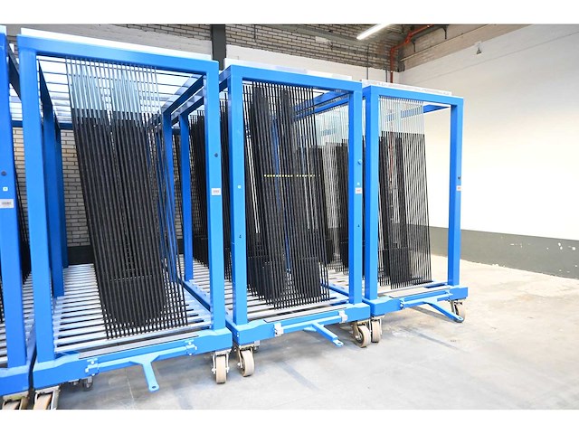 Combinatiekavel complete hegla / benteler glasbewerkingslijn met transportbanen en glaslaadsysteem, kavels 100-119 - afbeelding 67 van  221