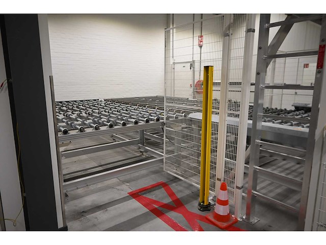 Combinatiekavel complete hegla / benteler glasbewerkingslijn met transportbanen en glaslaadsysteem, kavels 100-119 - afbeelding 87 van  221