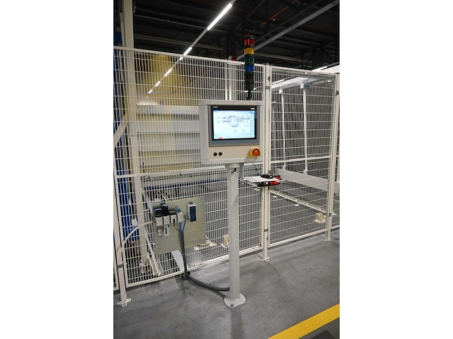 Combinatiekavel complete hegla / benteler glasbewerkingslijn met transportbanen en glaslaadsysteem, kavels 100-119 - afbeelding 102 van  221