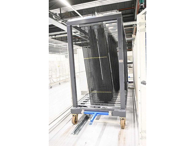 Combinatiekavel complete hegla / benteler glasbewerkingslijn met transportbanen en glaslaadsysteem, kavels 100-119 - afbeelding 112 van  221