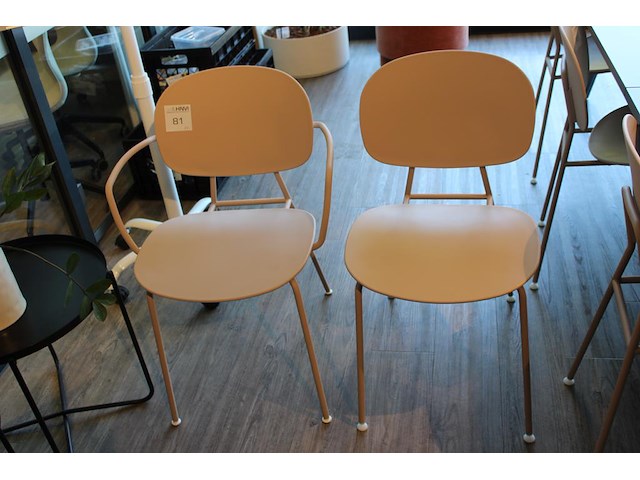 Combinatiekavel van 10 design stoelen tondina by favaretto/partners for infiniti w.v. 2 met armleuningen. k... combinatiekavel - afbeelding 1 van  3