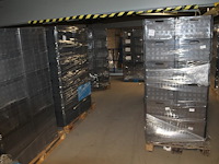Combinatiekavel van 24 pallets met 24 /48 kunststof stapelbakken sunware met afmeting 30/60 x 40 x 37 cm. k... combinatiekavel - afbeelding 1 van  2