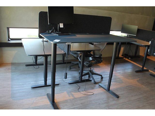 Combinatiekavel van 4 sets van 3 zit-statafels ikea met afmeting 160 x 80 x 126 cm (max hoogte) en afneemba... combinatiekavel - afbeelding 3 van  4